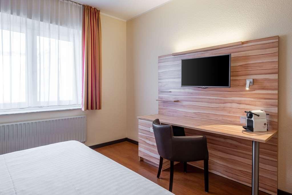 Quality Hotel, Star Inn Premium Бремен Номер фото