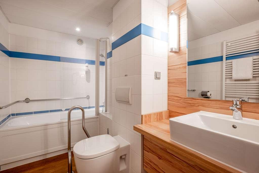 Quality Hotel, Star Inn Premium Бремен Номер фото