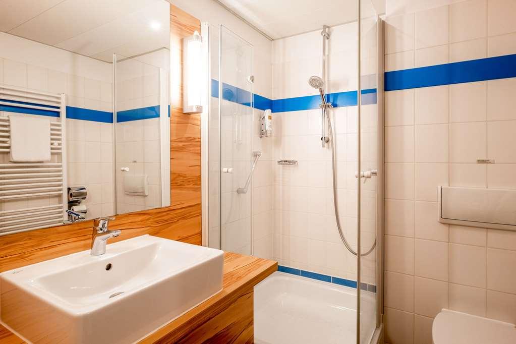 Quality Hotel, Star Inn Premium Бремен Номер фото
