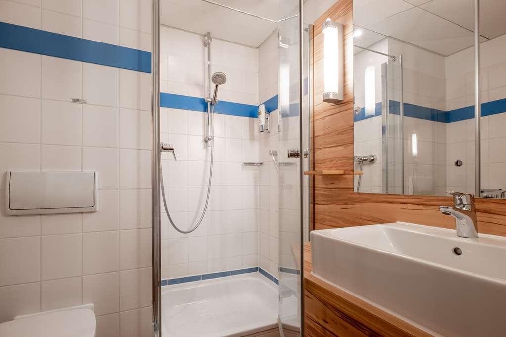 Quality Hotel, Star Inn Premium Бремен Номер фото