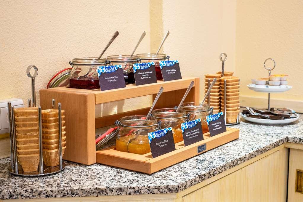 Quality Hotel, Star Inn Premium Бремен Ресторан фото
