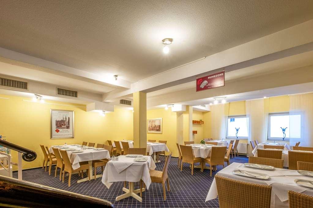 Quality Hotel, Star Inn Premium Бремен Ресторан фото