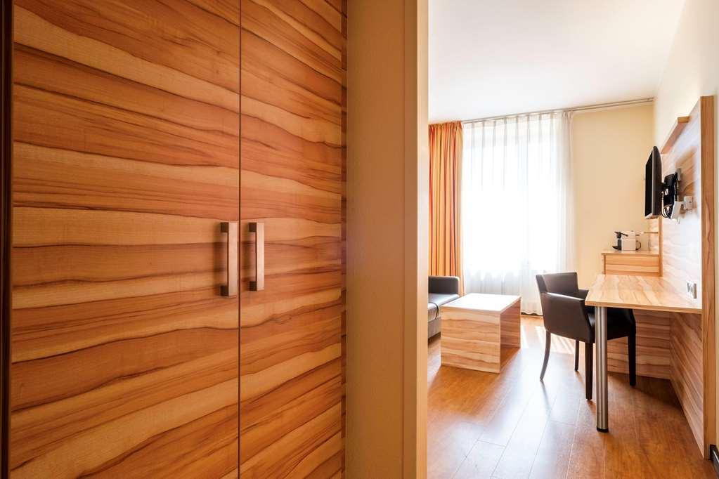Quality Hotel, Star Inn Premium Бремен Номер фото