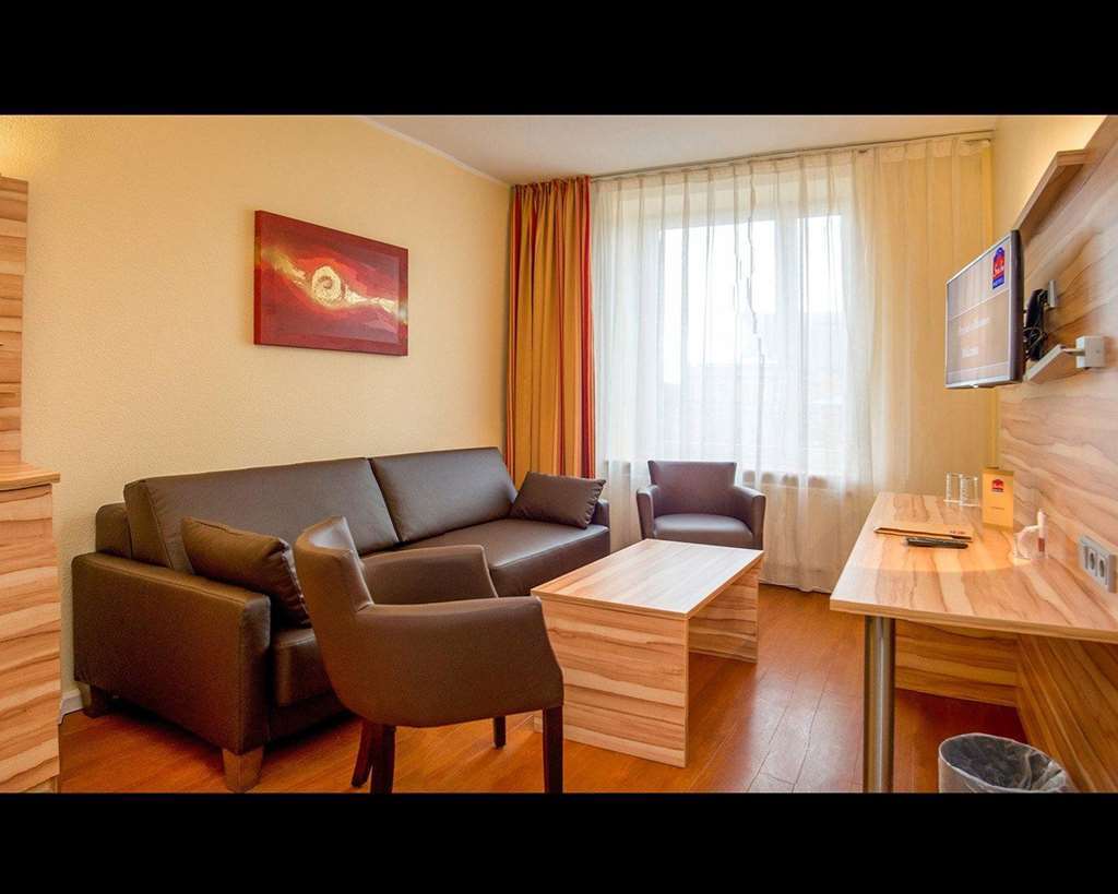 Quality Hotel, Star Inn Premium Бремен Номер фото